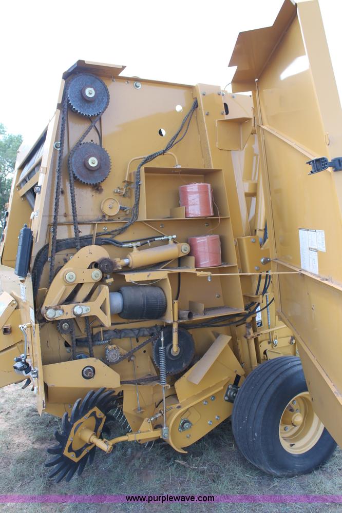 image for item G5757 2003 Vermeer 605 round baler