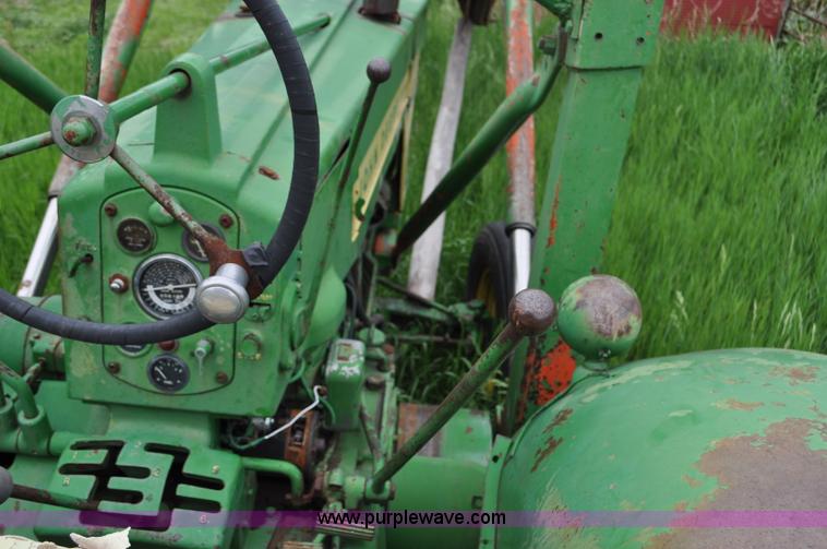 image for item G6032 1957 John Deere 720 tractor