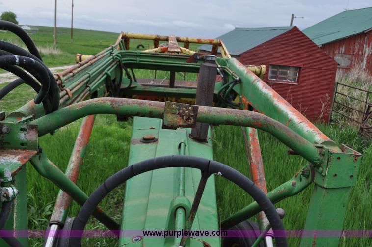 image for item G6032 1957 John Deere 720 tractor