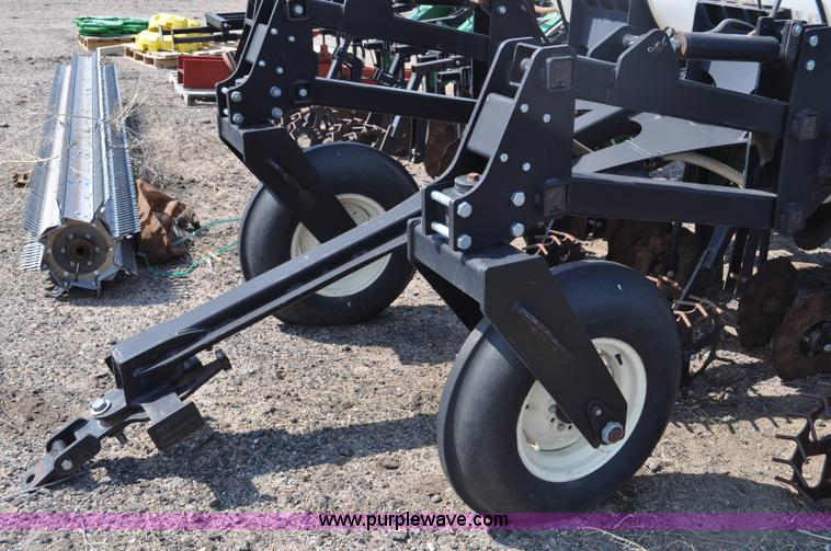 image for item G6035 Schlagel SC2009 strip till