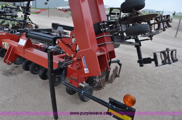 image for item G6042 Redball 2000 strip till machine