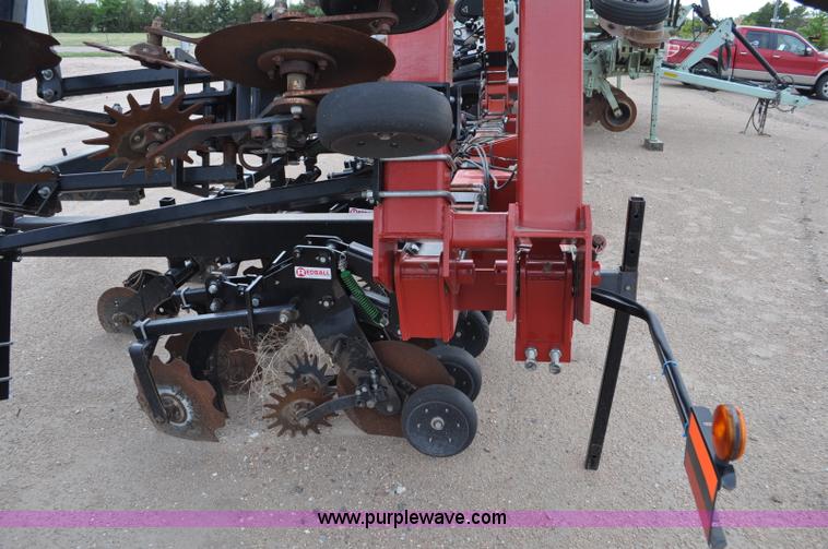image for item G6042 Redball 2000 strip till machine