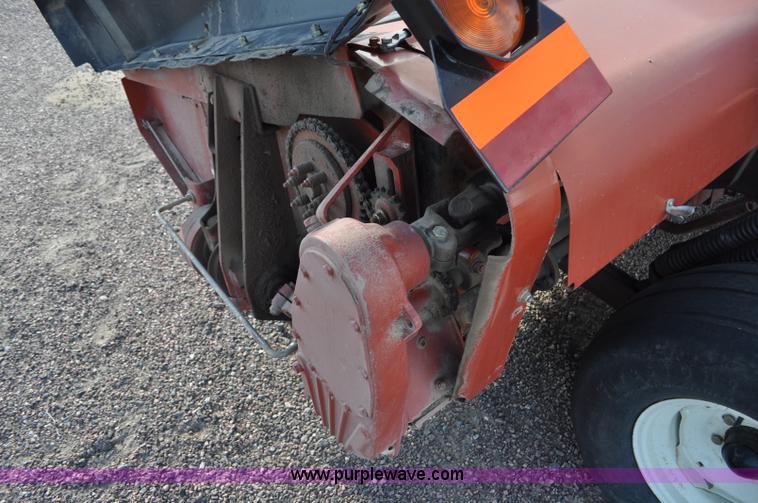 image for item G6044 2005 Hesston 1275 HydroSwing mower conditioner