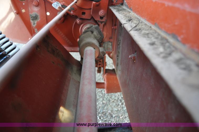 image for item G6044 2005 Hesston 1275 HydroSwing mower conditioner