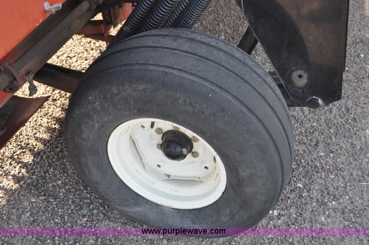 image for item G6044 2005 Hesston 1275 HydroSwing mower conditioner