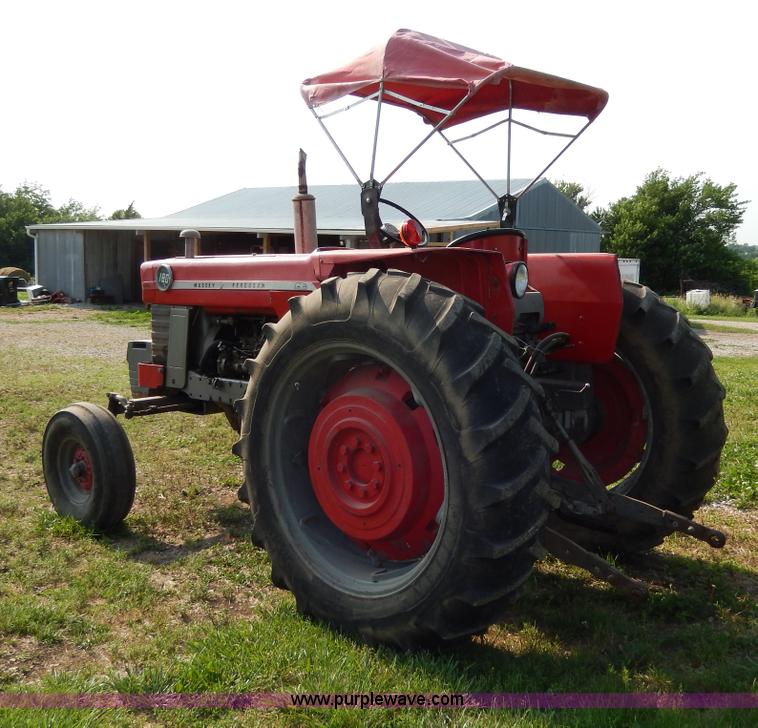 image for item H3052 1968 Massey-Ferguson 180 tractor