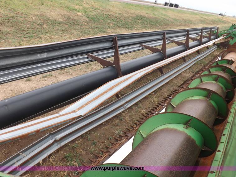 image for item H7018 1990 John Deere 9600 Turbo combine