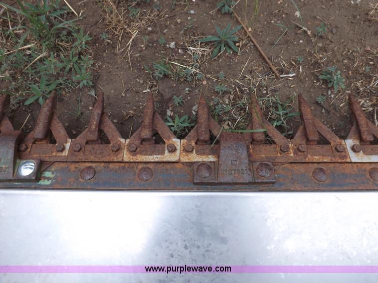 image for item H7018 1990 John Deere 9600 Turbo combine