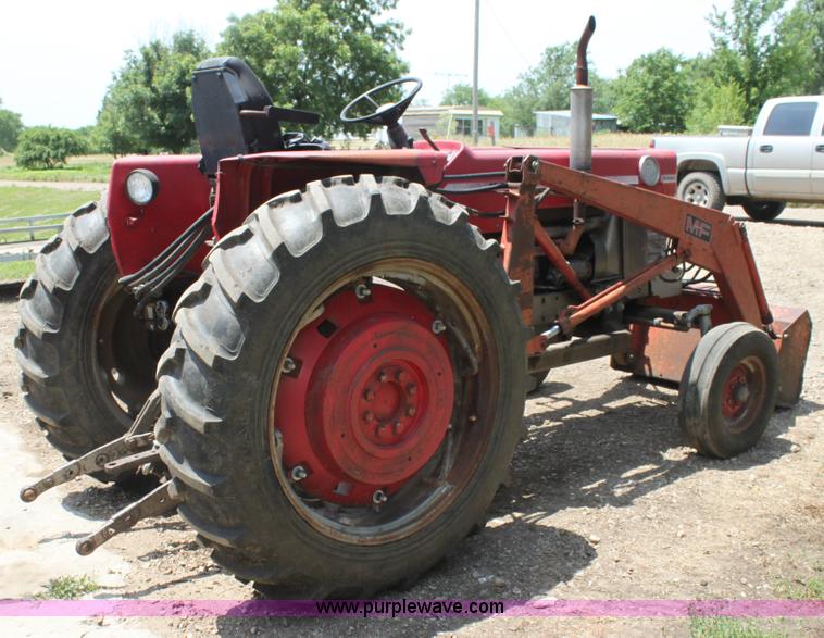 image for item H7433 Massey-Ferguson 180 tractor