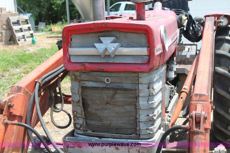 image for item H7433 Massey-Ferguson 180 tractor