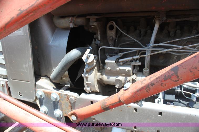 image for item H7433 Massey-Ferguson 180 tractor