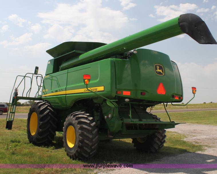 image for item H7444 2009 John Deere 9770 STS 2WD combine