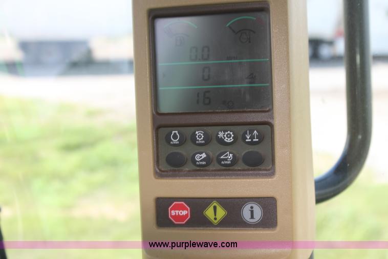 image for item H7444 2009 John Deere 9770 STS 2WD combine