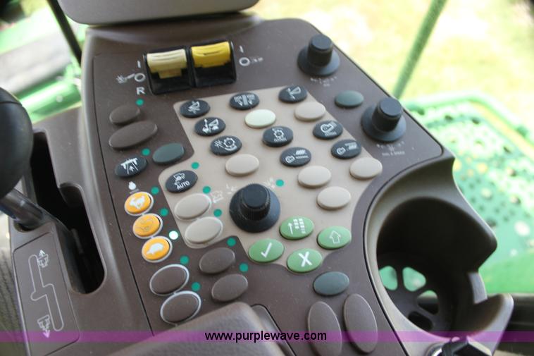 image for item H7444 2009 John Deere 9770 STS 2WD combine