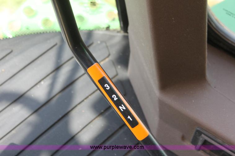 image for item H7444 2009 John Deere 9770 STS 2WD combine