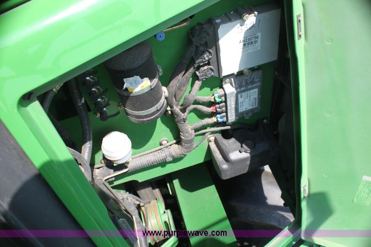 image for item H7444 2009 John Deere 9770 STS 2WD combine