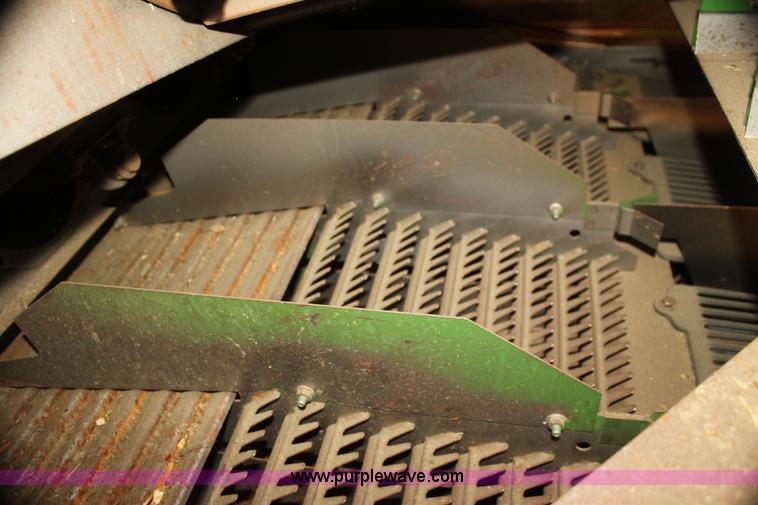 image for item H7444 2009 John Deere 9770 STS 2WD combine