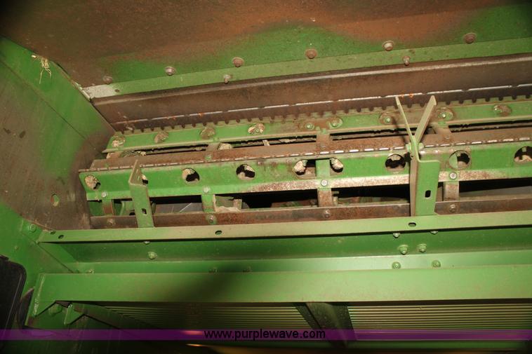 image for item H7444 2009 John Deere 9770 STS 2WD combine