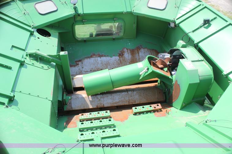 image for item H7444 2009 John Deere 9770 STS 2WD combine