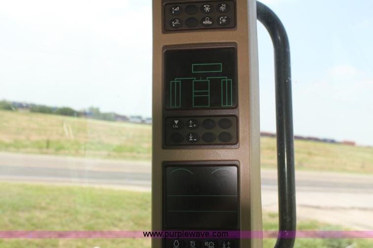 image for item H7445 2010 John Deere 9770 STS 2WD combine