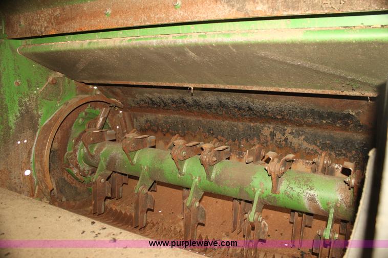 image for item H7445 2010 John Deere 9770 STS 2WD combine