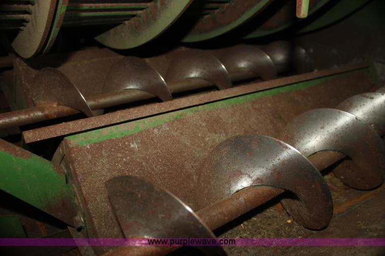 image for item H7445 2010 John Deere 9770 STS 2WD combine