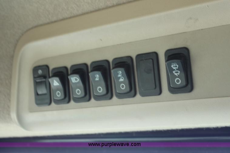 image for item H7446 2009 John Deere 9770 STS RWA combine