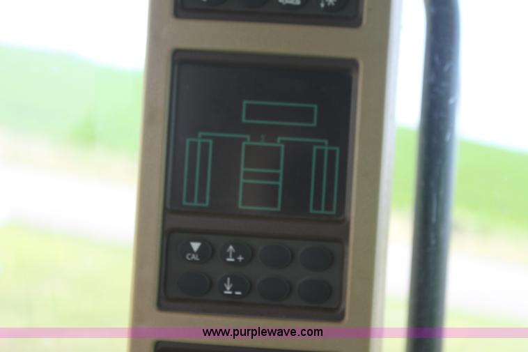 image for item H7446 2009 John Deere 9770 STS RWA combine