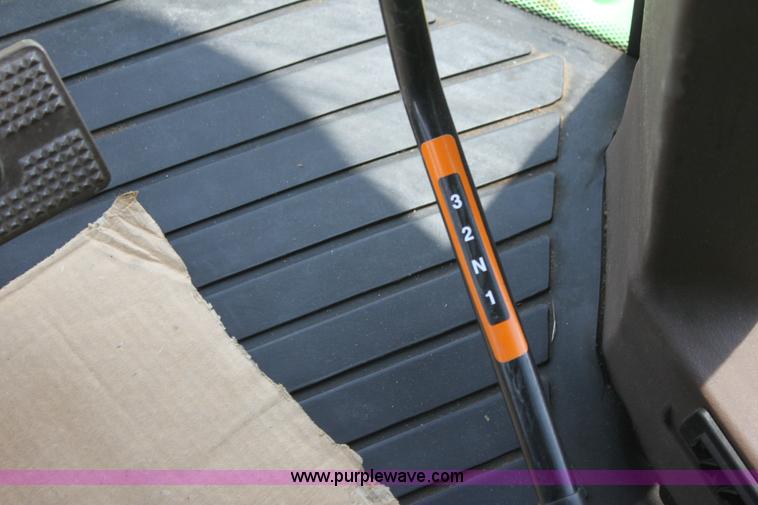 image for item H7446 2009 John Deere 9770 STS RWA combine