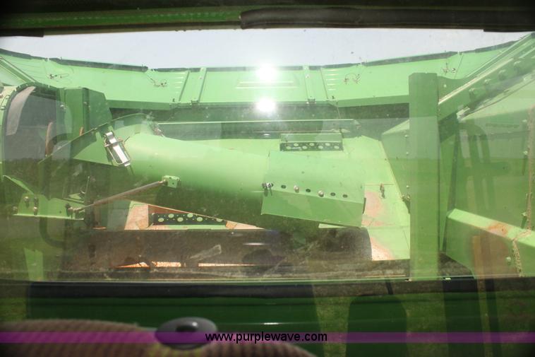 image for item H7446 2009 John Deere 9770 STS RWA combine