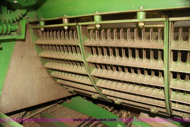 image for item H7446 2009 John Deere 9770 STS RWA combine