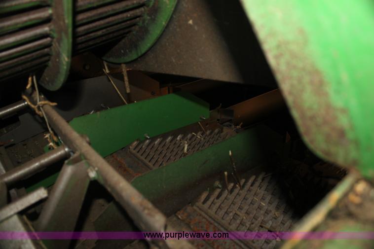 image for item H7446 2009 John Deere 9770 STS RWA combine