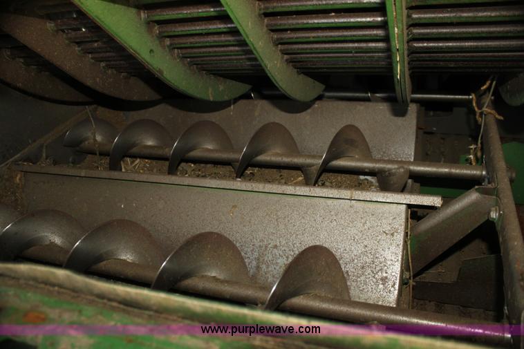 image for item H7446 2009 John Deere 9770 STS RWA combine