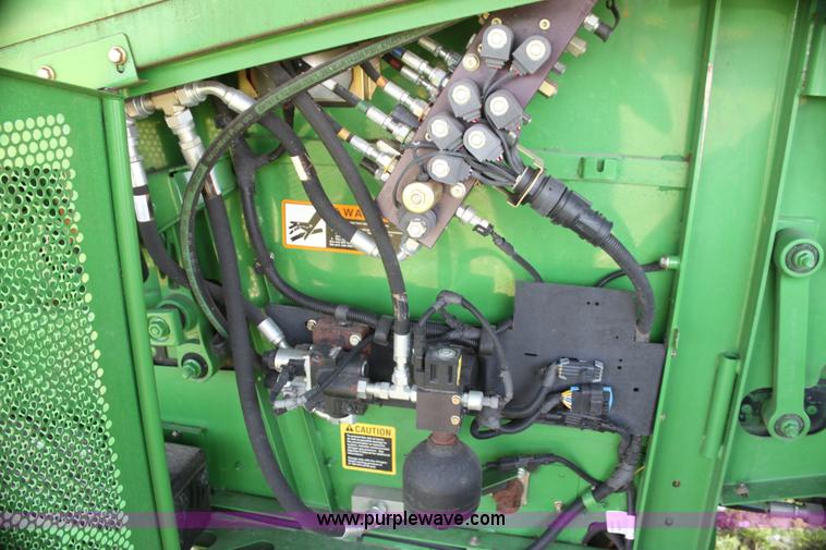 image for item H7446 2009 John Deere 9770 STS RWA combine