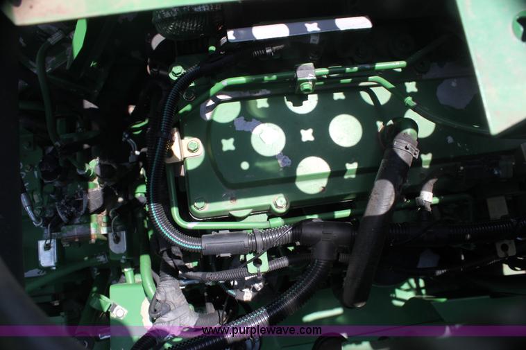 image for item H7446 2009 John Deere 9770 STS RWA combine