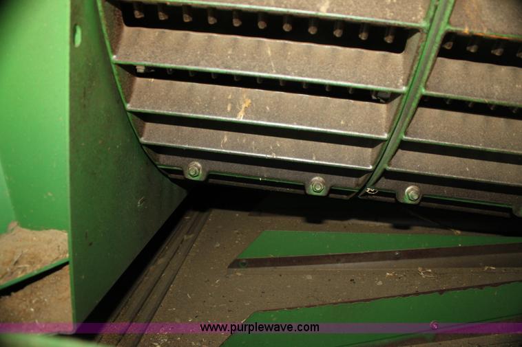 image for item H7446 2009 John Deere 9770 STS RWA combine