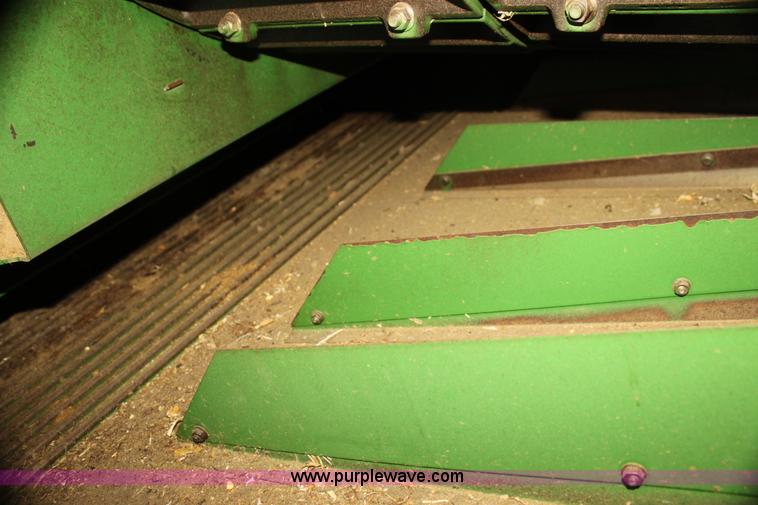 image for item H7446 2009 John Deere 9770 STS RWA combine