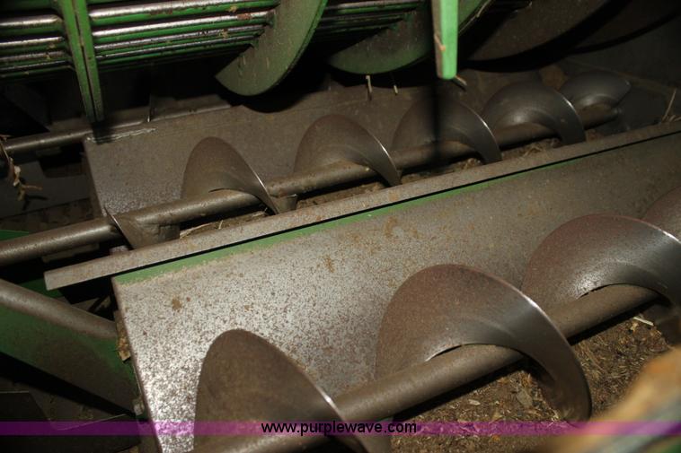 image for item H7446 2009 John Deere 9770 STS RWA combine