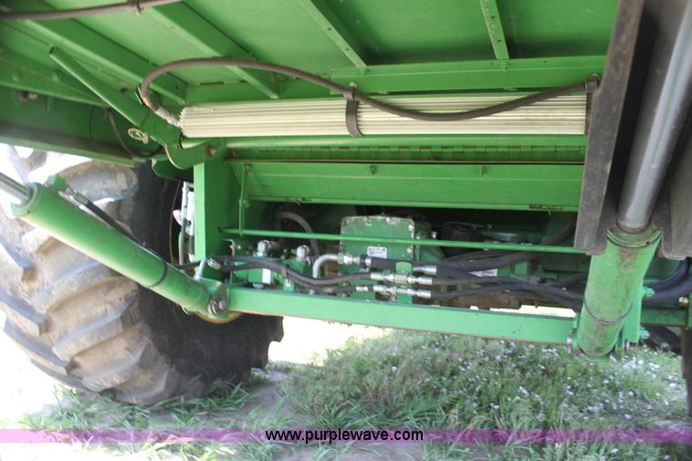 image for item H7446 2009 John Deere 9770 STS RWA combine