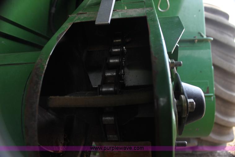 image for item H7446 2009 John Deere 9770 STS RWA combine