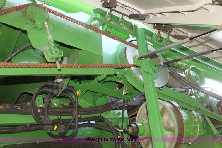 image for item H7447 2009 John Deere 9770 STS RWA combine