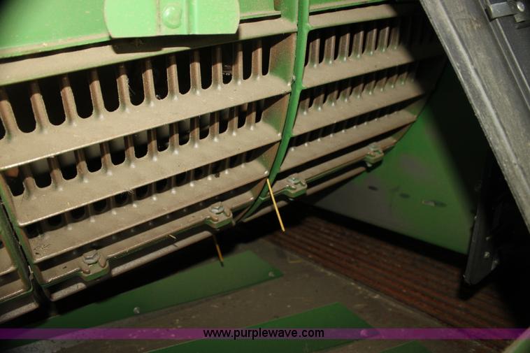 image for item H7447 2009 John Deere 9770 STS RWA combine