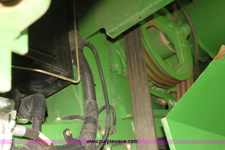 image for item H7447 2009 John Deere 9770 STS RWA combine