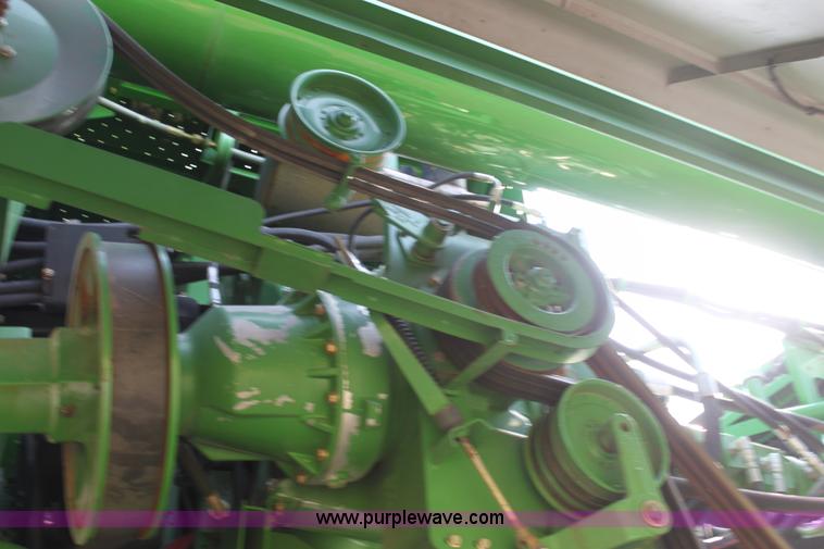 image for item H7447 2009 John Deere 9770 STS RWA combine