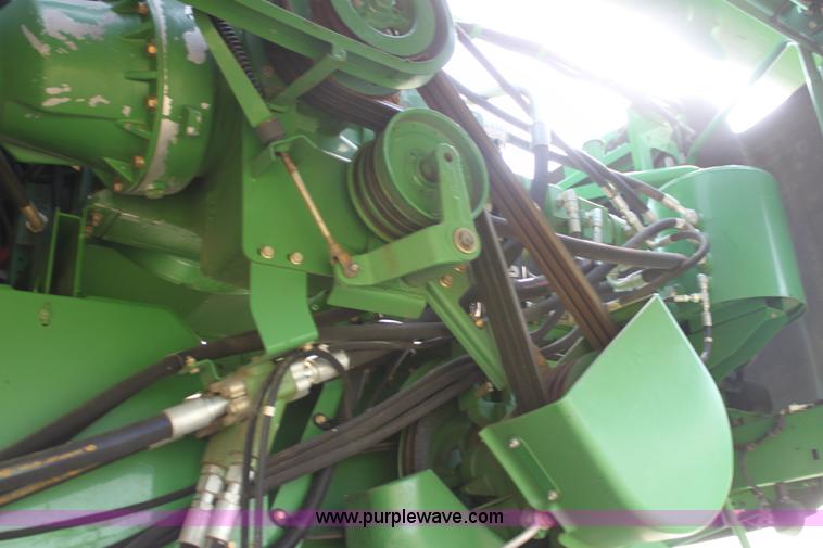 image for item H7447 2009 John Deere 9770 STS RWA combine