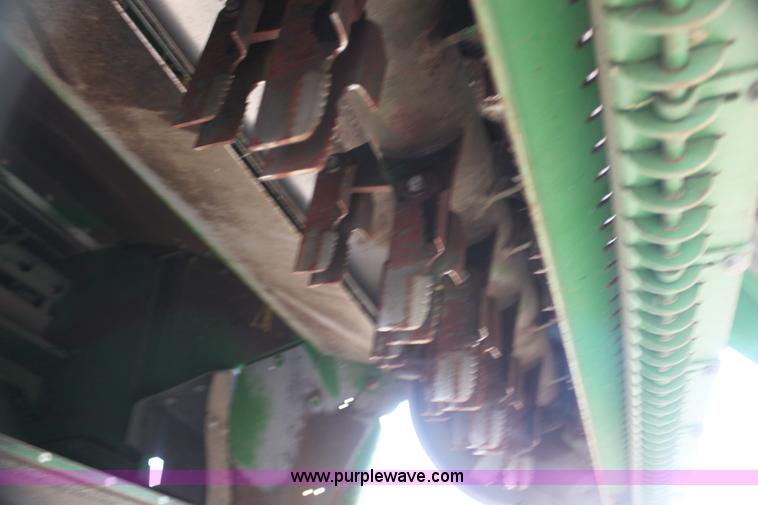 image for item H7447 2009 John Deere 9770 STS RWA combine