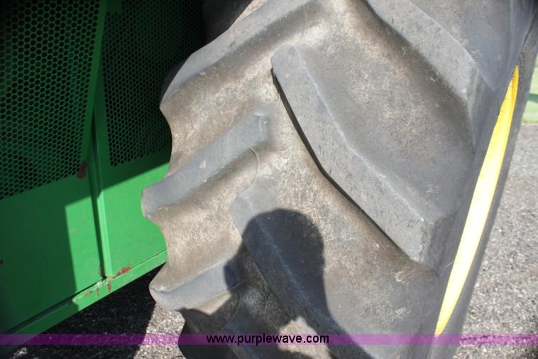 image for item H7447 2009 John Deere 9770 STS RWA combine