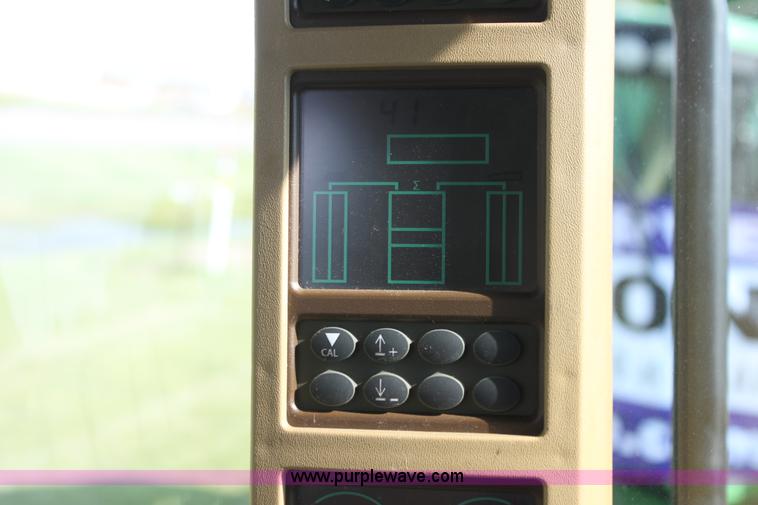 image for item H7447 2009 John Deere 9770 STS RWA combine