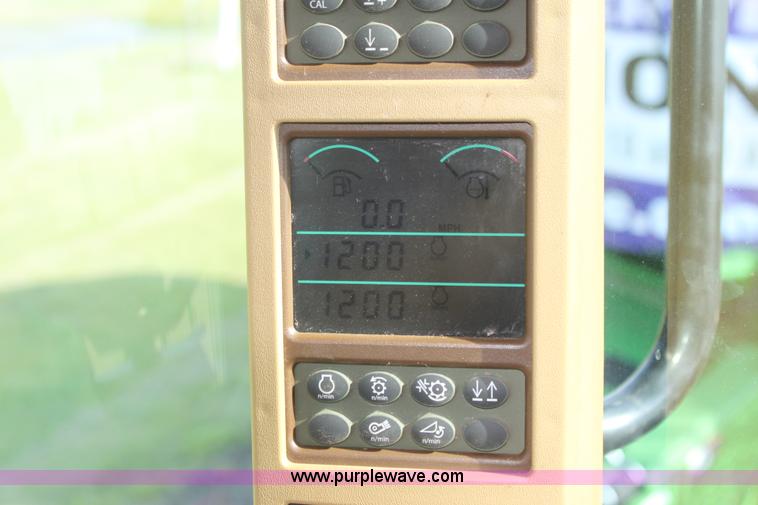 image for item H7447 2009 John Deere 9770 STS RWA combine