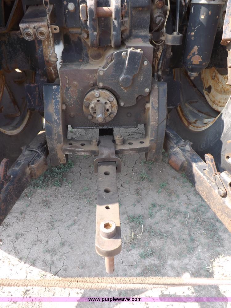 image for item I7745 1982 Allis Chalmers 8050 tractor